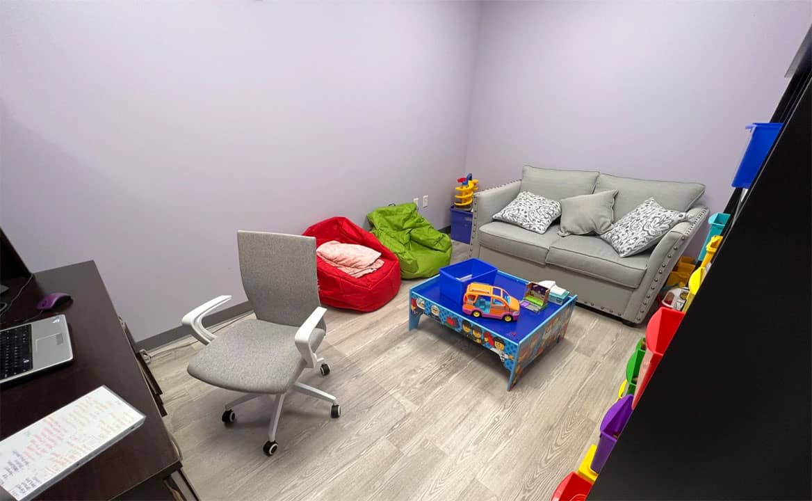 Extra Office / Private Play Area